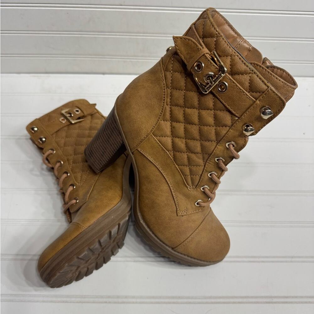 G by Guess Womens Sz 7.5 Brown Booties Heel‎ Quilted Boots Heels
